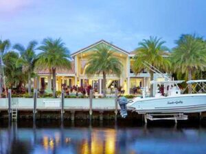 Search Lighthouse Point Homes for Sale